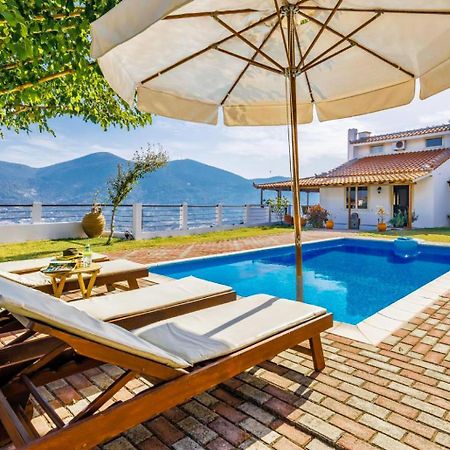 Villa Aloupi Skopelos Town Exterior photo